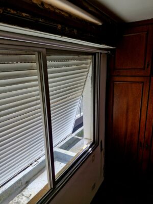 Conserto de Venezianas Antigas